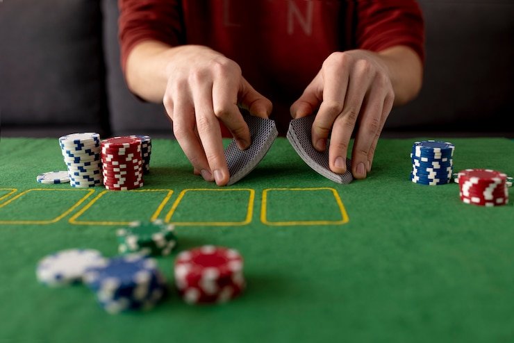 7meter link app interface showing sportsbook markets and live-dealer sections on mobile